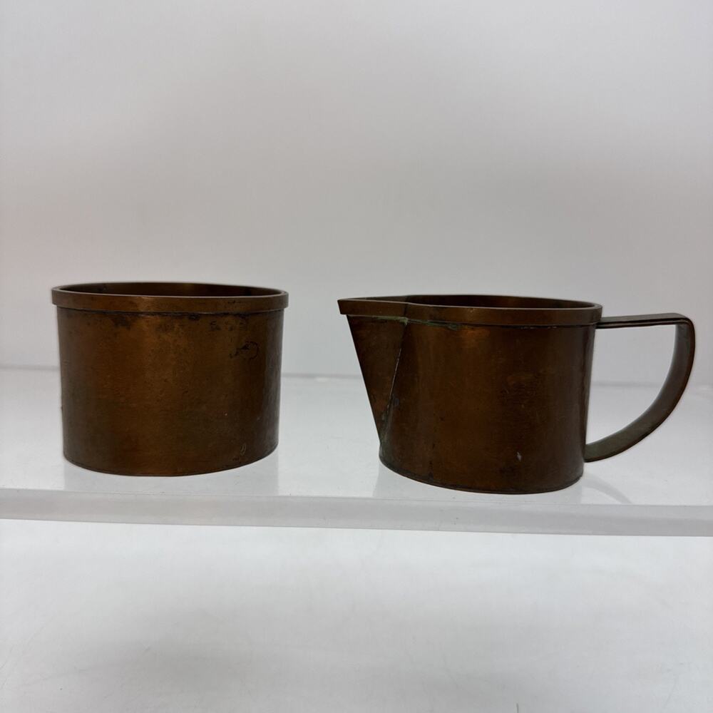 Arts and Crafts Vintage Copper Hammered Creamer And Sugar